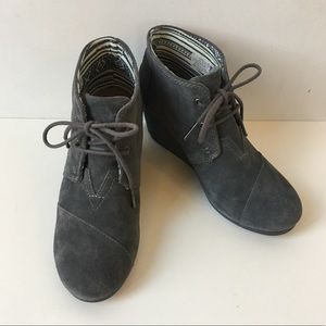 Toms Gray Suede Women’s Wedges